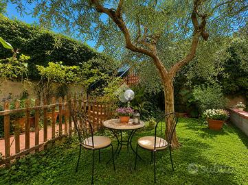 CASA INDIPENDENTE A CARMIGNANO