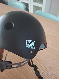 Casco Mesle per sport acquatici