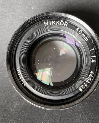 NIKON AIS 50mm f/1.4 manuale