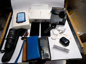 2 Huawei P30pro + smart watch + auricolari + altro