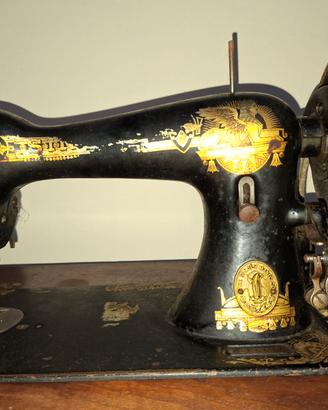 SINGER