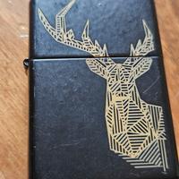 Accendino Zippo originale cervo geometrico – Made 