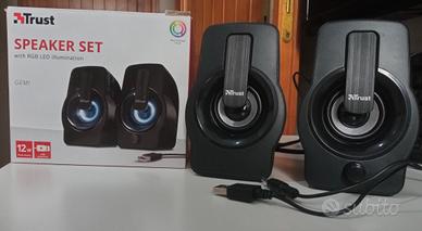Speaker Trust Gemi 12W con illuminazione LED RGB.