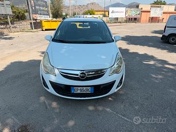 Opel corsa 1.2 gpl 2013 141000 km