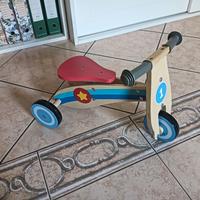 triciclo in legno 