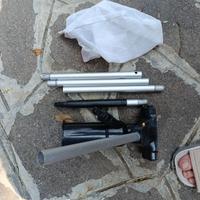 pulitore manuale per piscina 