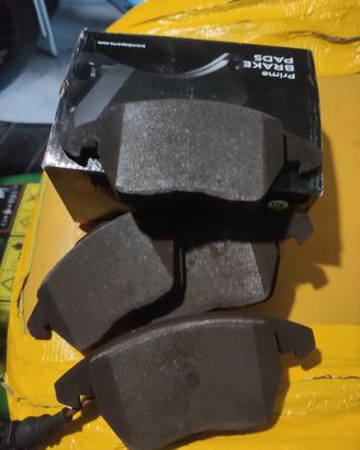  4 pastiglie Brembo