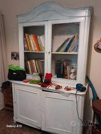 mobile antico .da restaurare . 