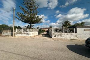 Villetta mq.250 più giardino