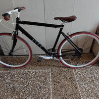 Bicicletta Ibrida Uomo Life 28" 21V Alluminio