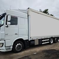DAF XF460 EURO6 motrice centinata alza-abbassa