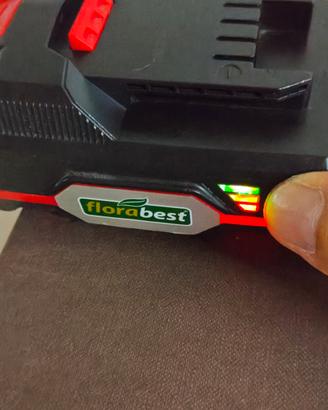 batteria 18v. 2A