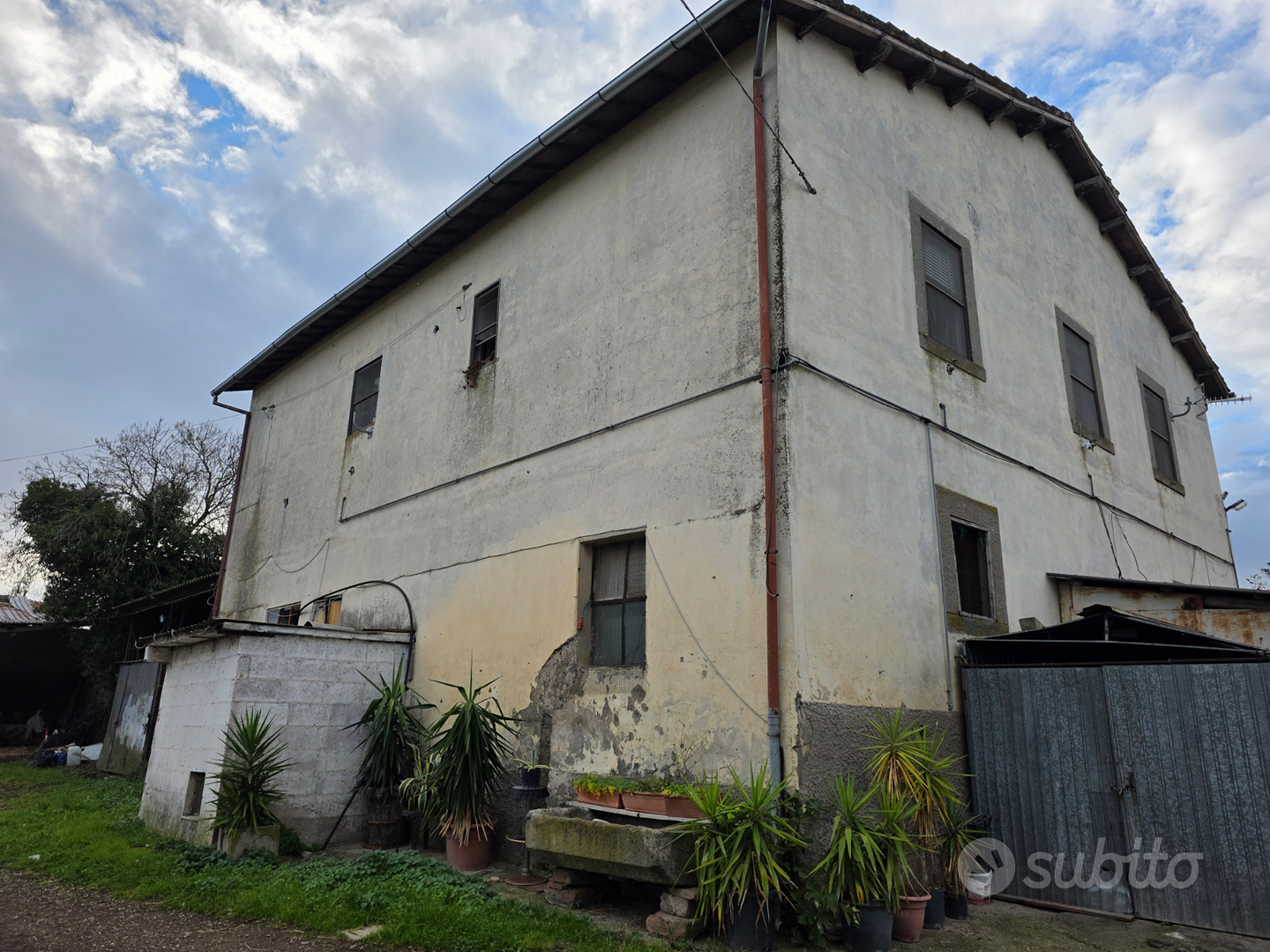 Porzione di casale con terreno - Vista 2