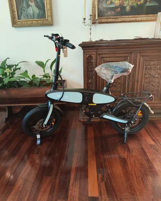 Bicicletta Elettrica DYU C2 –Nuova 1 anno garanzia