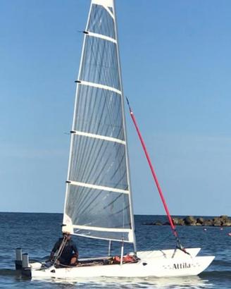 Catamarano TOPCAT F2