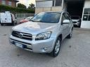 toyota-rav-4-rav4-2-2-d-4d-177-cv-luxury