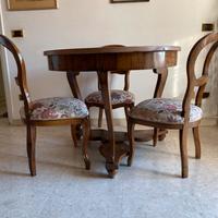 Tavolo stile impero