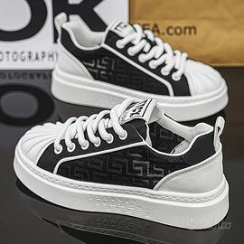 sneaker modello versace