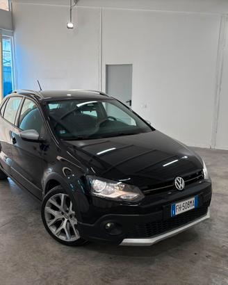 Volkswagen Polo Cross 1.4 tdi Highline 90cv