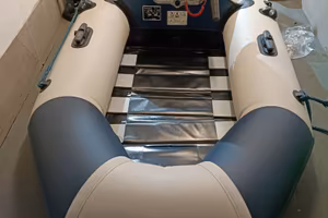 Gommone con fuoribordo 2.5 hp