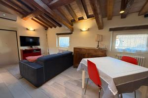 Stupendo all'ultimo piano con ascensore