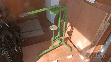 Tappatrice manuale vintage a colonna per vino – ta
