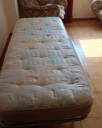 Materasso singolo+rete.