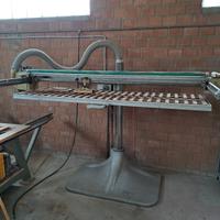 Carteggiatrice a nastro