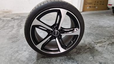 Cerchi e gomme da 19 originali Audi
