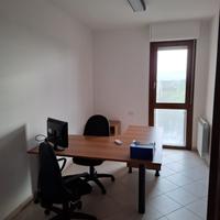 Stanza uso professionale - Elmas