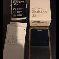 Samsung J3 2016 Versione 8GB, Colore: Oro