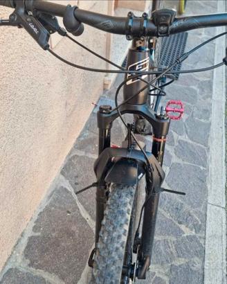  GT Zaskar 29 front carbonio 29:
