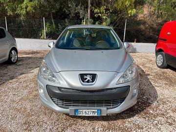 Peugeot 308 1.6 HDi 110CV 5p. Féline (6 Marce)