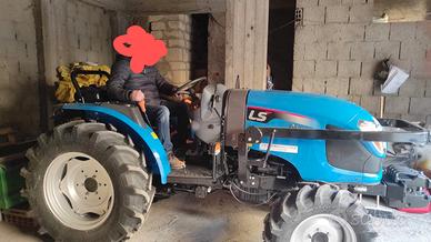 Trattore 50 CV nuovo