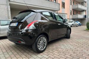 Lancia Yslon 1.2 Ecochic