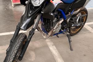 Yamaha wr 125r