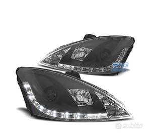FARI PER FORD FOCUS 01-04 LUCE DIURNA A LED FONDO 