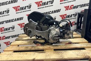 BLOCCO MOTORE COMPLETO PIAGGIO VESPA 250 GTS GT 20