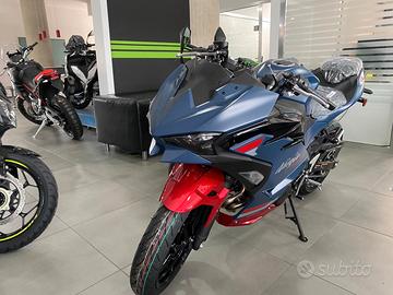 Kawasaki Ninja 500 SE