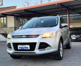 FORD Kuga 2.0 TDCI 163 CV 4WD Powershift Titaniu