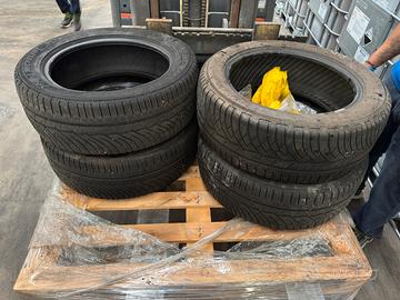 Michelin 235/55 18