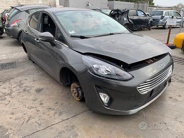 Per ricambi Ford Fiesta anno 2021 1.0 b