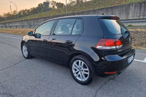 Volkswagen Golf 2.0 TDI 140CV DPF 5p. Highline