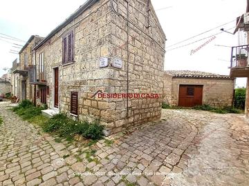 Casa, Petralia Soprana.