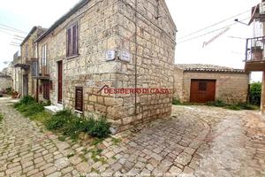 Casa, Petralia Soprana.