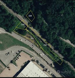 Terreno con annesso cassero