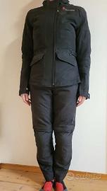 Abbigliamento moto donna