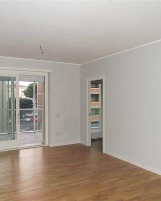Appartamento di 95 m² con 4 locali e box auto a Te
