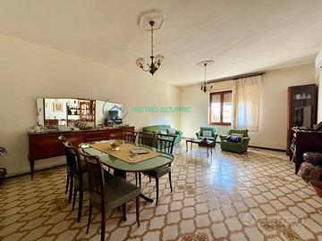 San Gavino M.le - Semi indipendente ampio giardino