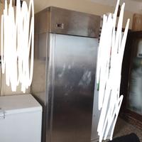 FRIGORIFERO INOX PROFESSIONALE VERTICALE 700 L